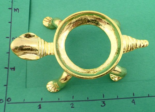 Gold colored turtle sphere stand – large Accessories Gold colored turtle sphere stand