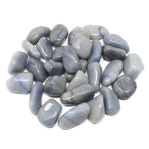 Blue Quartz tumbled md/lg 16oz All Tumbled Stones bleu quartz healing properties