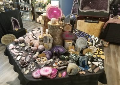 the crystal man wholesale retail